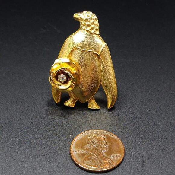 Kirks Folly Penguin Scarf Pin Necklace Enhancer, Gold Plated, 1 1/2 Inches - Picture 6 of 7